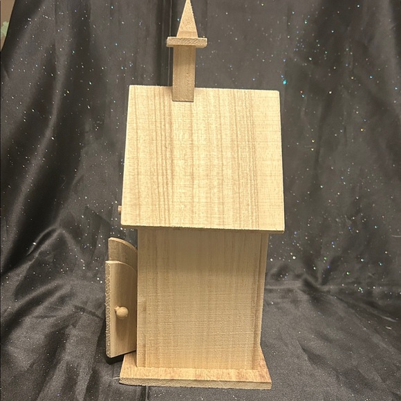 Natural Wood Church & Lighthouse Birdhouse Decor Bundle (LC) - Picture 6 of 11